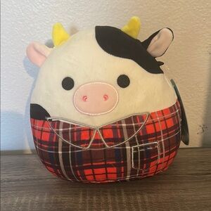 Squishmallow Harvest Connor the Cow in Plaid Shirt